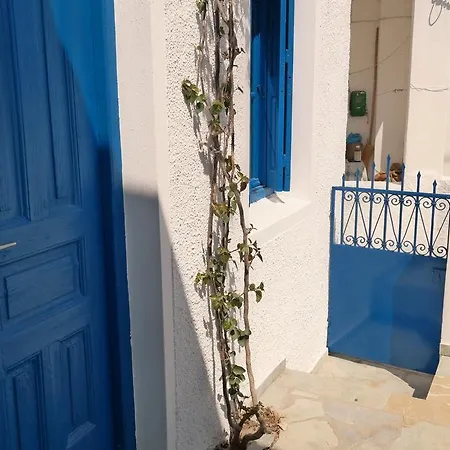 βlue Comfort Glinado Naxos